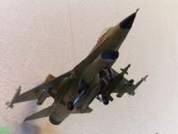 F-16.002