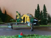 F-4 Phantom F-4 Phantom